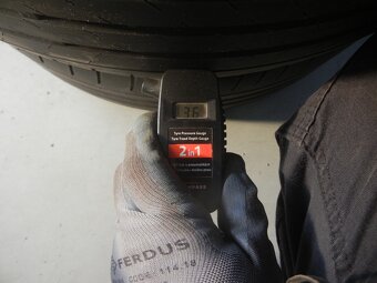 Letní pneu Continental + Bridgestone 225/40R18-mužu přezout - 6