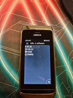 NOKIA 301, Nokia Asha 308, Nokia Asha 205 - 6