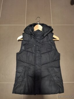 Bundy, kabáty, vesty - 6