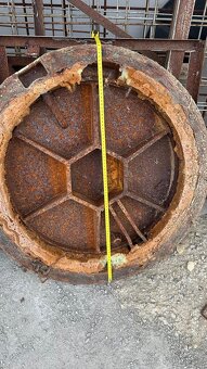 Silniční litinový poklop LD81 D400 - 6