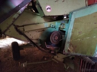 Kombajn E-514 s drtičem a řepkovou lištou - 6