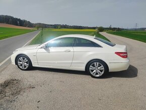 Mercedes-Benz E300CGI, benzin, kupé W212, AMG interiér, CZ - 6