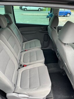 VW Sharan 2,0 tdi 103 kw dsg r.v.2011 - 6