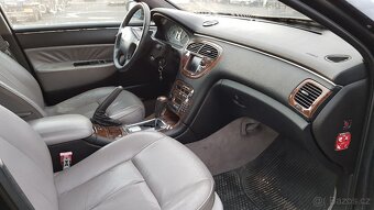 Prodám Peugeot 607 2.2hdi doklady v depozitu - 6