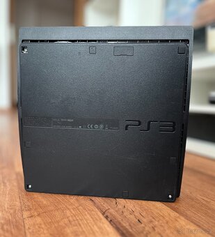 Sony Playstation 3 Slim (CECH-3004B) 320 GB černá - 6
