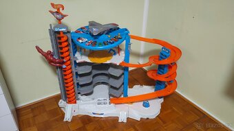 Hot Wheels super ultimate Garage - 6