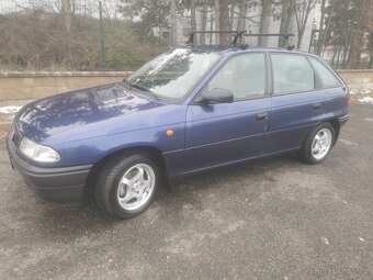 Opel Astra F Classic 1.6 benzín - 6