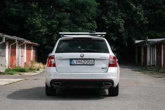 Škoda Octavia Combi 2.0 TFSI RS DSG - 6