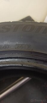 Bridgestone 235/55 R18 100H 5,5-6mm - 6