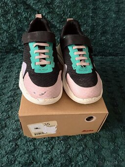 Dívčí tenisky Baťa vel. 35 - 6