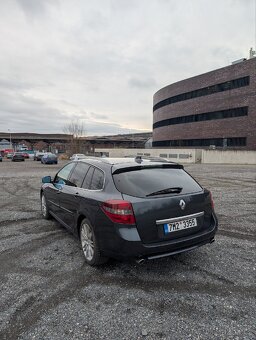 Renault Laguna 3.0 dci V6 - 6