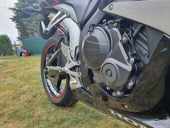 Honda CBR 600 RR - 6