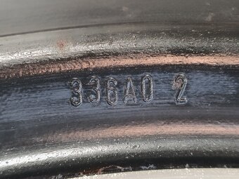 Ford 6J x 15 -ET45 rozteč 4x108 x 63,3 originální sada - 6