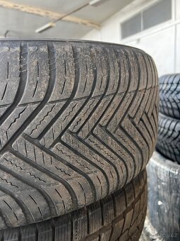 Prodám pneu Hankook 225/50 R17 89V Kinergy 4s - celorok - 6