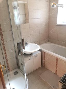 Prodej dvougeneračního RD s garáží a zahradou - 6