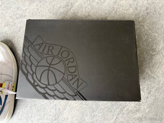 Air Jordan 1 Mid Se 42,5 - 6
