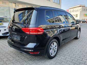 Volkswagen Touran Comfortline 2.0 TDI 110kW DSG Full LED ACC - 6