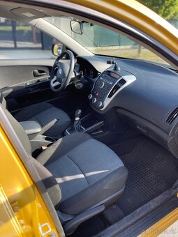 Kia Ceed, 1. maj., ČR, 1.6 CVVT, RV 2010 - 6