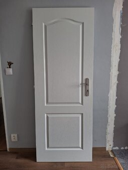 Bílé levé dveře 70 cm - 6