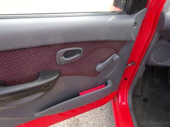 Hyundai Atos 1.1i r.v.2007 (46 kw) 1.Majitel stk:10/2026 - 6