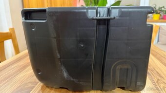 Škoda Enyaq/VW ID.4 - originální subwoofer - 6