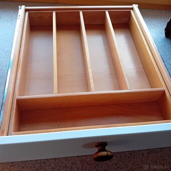 Kuchyňská linka se spotřebiči - 6