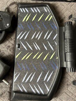 Stupátko k dětskému kočárku - 6