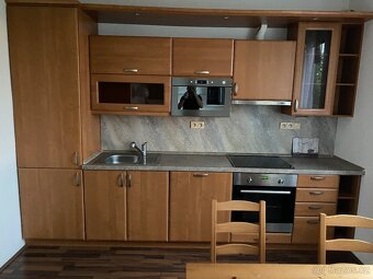 Prodej činžovního domu 270 m² - 6