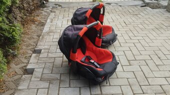 AUTOSEDAČKA cca do 1,5 roku - 6