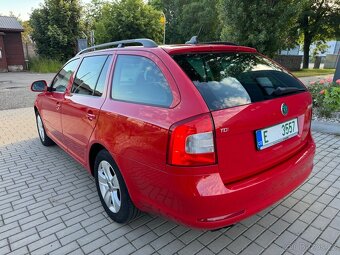 Škoda Octavia II Combi 2.0 TDI 103kW, 2010, WEBASTO, TAŽNÉ - 6