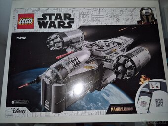 LEGO Star Wars 75292 - 6
