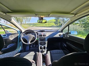 Peugeot 307 SW 1.6 80kw, panorama, 7 míst 2003 - 6