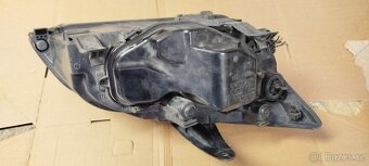 Ford Focus MK2 přední světla/lampy - pár - 6