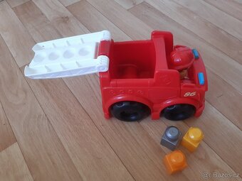 Mega Bloks - Hasičské auto - 6