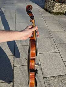 Krásné staré housle (zřejmě 1880) - 6