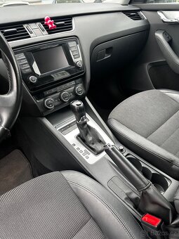 Škoda Octavia 3 2.0tdi - 6