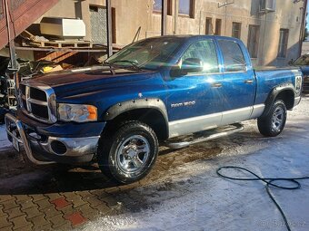 Dodge Ram 1500 - 6