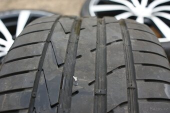 R20 alu kola na Audi VW Seat Skoda 5x112 dvoubarevná - 6