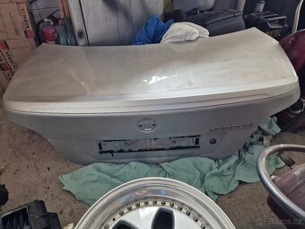 Prodám díly BMW E60 Mpacket sedan - 6