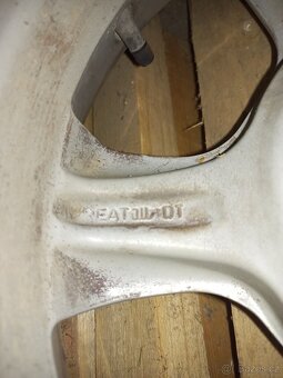 Elektrony 4 x 100 R 14 - 6