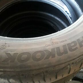 Pneu HANKOOK 235/50R19 99V - 6