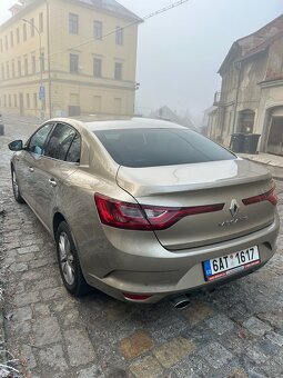 Renault Megan benzin 1.6 výkon: 84 kw manuální převodovka - 6