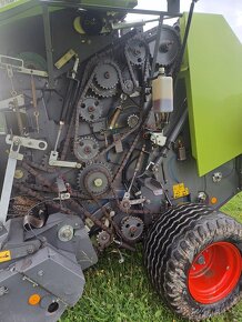 Balíkovač Claas Rollant 374rc - 6