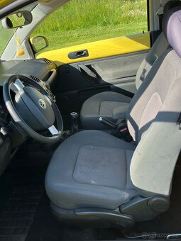 Prodám volkswagen new beetle - 6