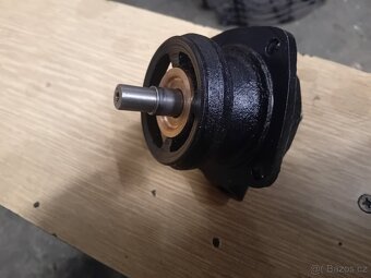 Tudor vodná pumpa - 6