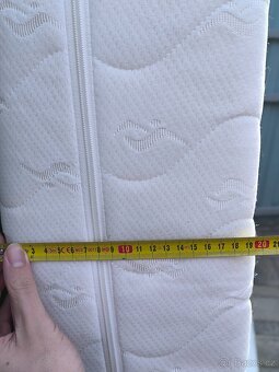 Prodám matrací 180cm x 200cm - 6