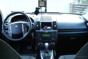 Land Rover Freelander 2 2.2 - 6