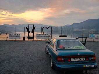 Hyundai Lantra 1.6 1995 84 kW - 6