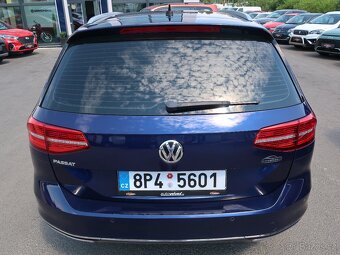 Volkswagen Passat 2.0TDi,140kW,Highline,DSG - 6