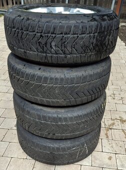 17" Ford ranger 6x139,7 8j et 55 zimní pneu - 6